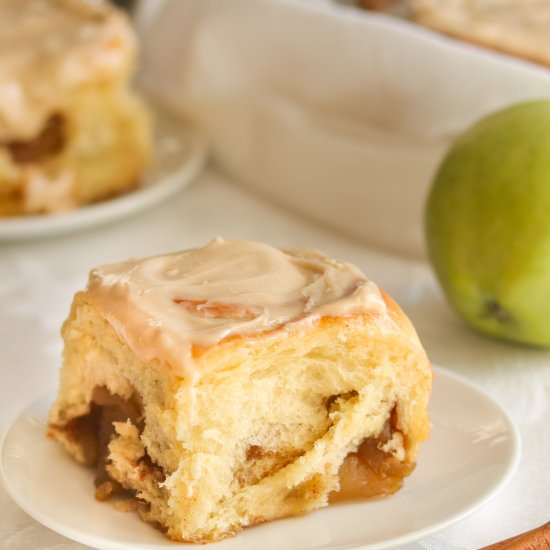 Apple Cinnamon Rolls