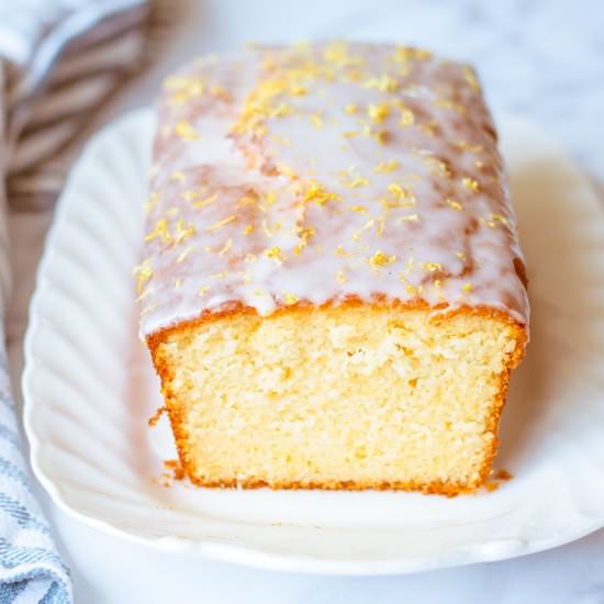 Lemon Yogurt Cake