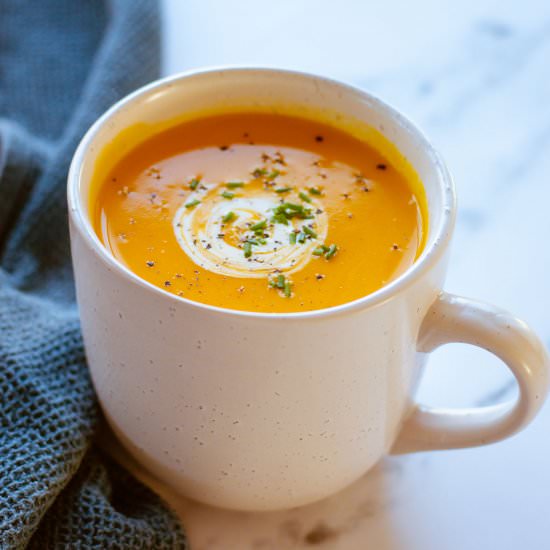 Slow Cooker Pumpkin Soup