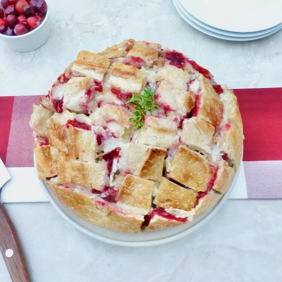 Cranberry Brie Pull Apart Bread