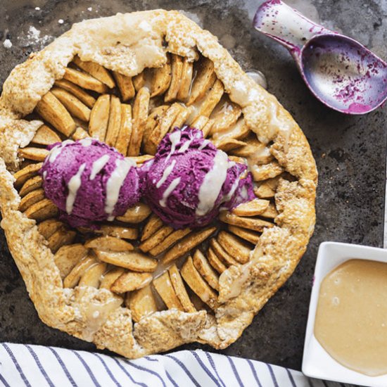 Apple Tart with Cardamom Crust