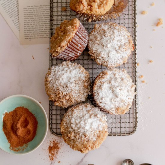 Apple crumble muffins