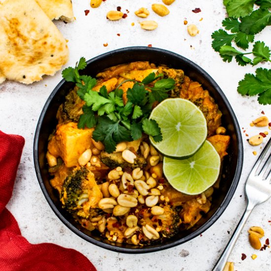 Roasted Broccoli and Potato Curry