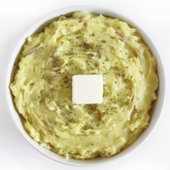 Creamy Garlic Mashed Potatoes V/GF