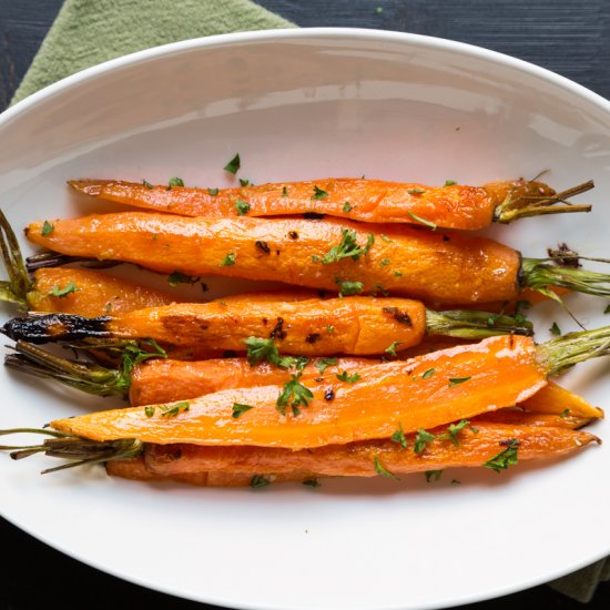 Ginger Sesame Roasted Carrots