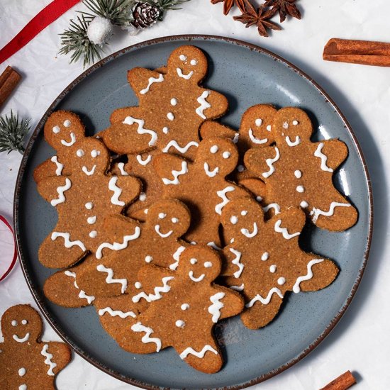 Keto Gingerbread Cookies