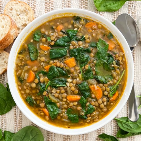 Spanish Lentil & Spinach Soup