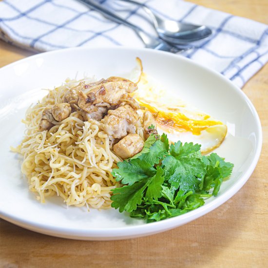 Balsamic Chicken Instant Noodles