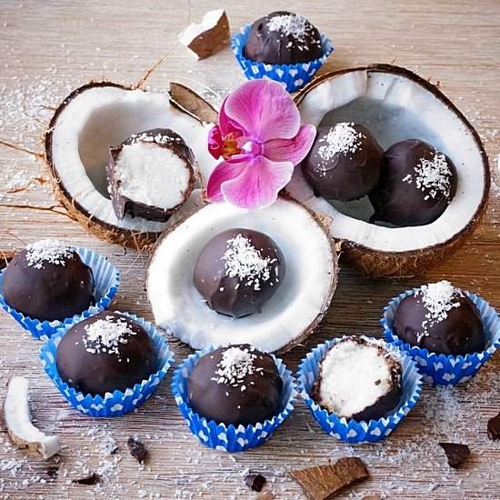 Vegan Bounty Balls