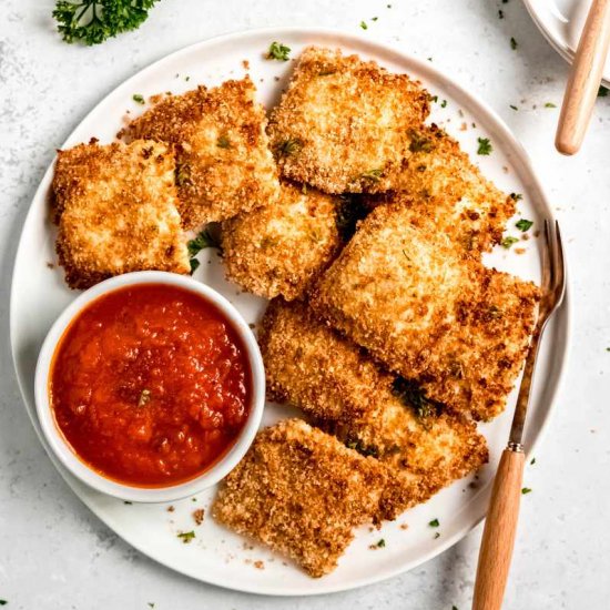 Toasted Ravioli (Baked or Fried)