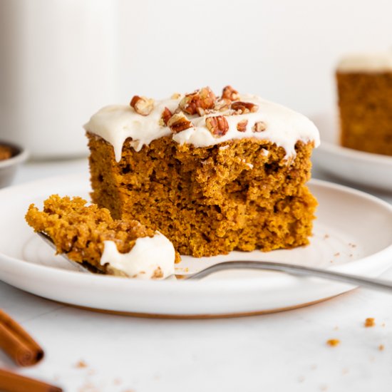 Vegan Pumpkin Cake