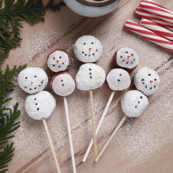 Easy Snowman Donuts