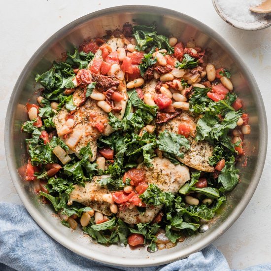 Tuscan Chicken & White Beans