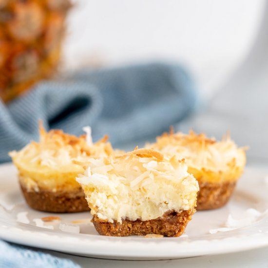 Coconut Pineapple Cheesecake (Minis