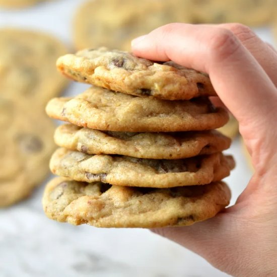 chocolate chip cashew cookies