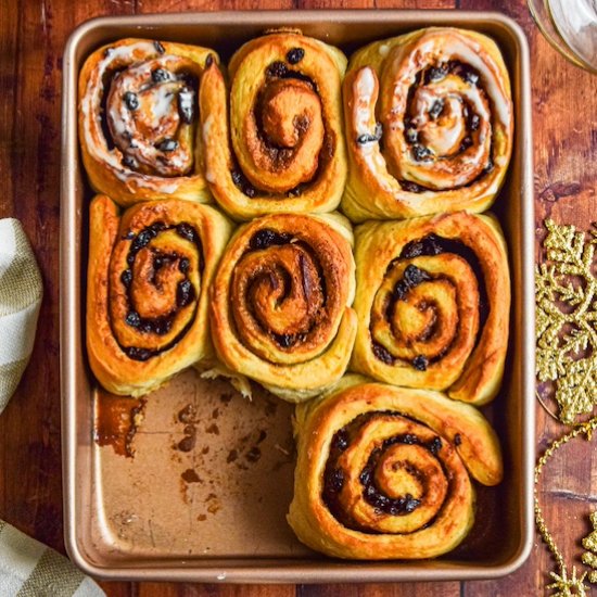 Panettone Cinnamon Rolls