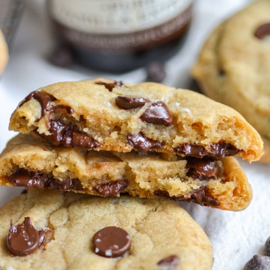 Coconut Oil Chocolate Chip Cookies