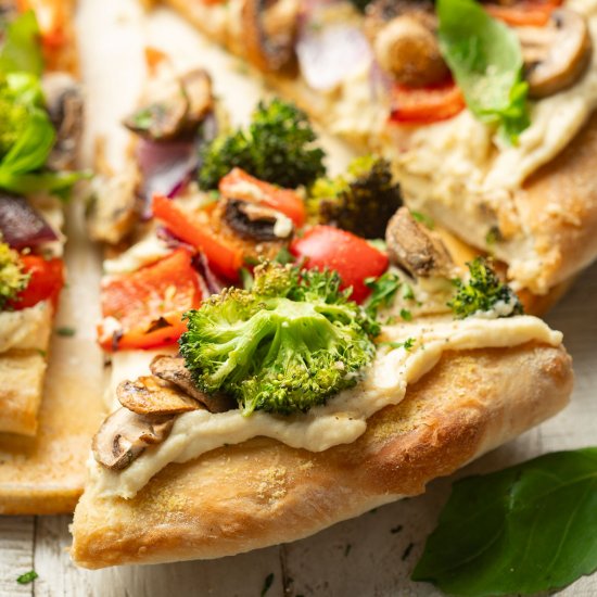 Hummus & Veggie Pizza