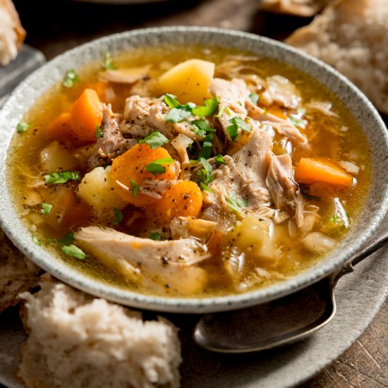 Slow Cooker Chicken Vegetable Soup