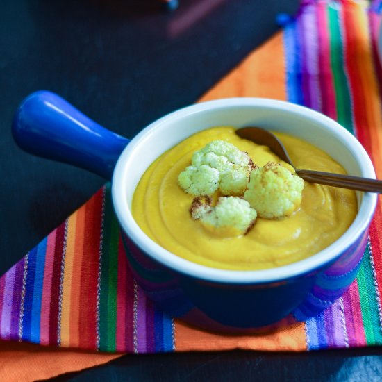 Vegan Sweet Potato Curry Soup