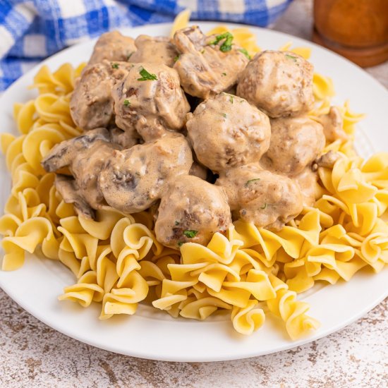 Slow Cooker Meatball Stroganoff