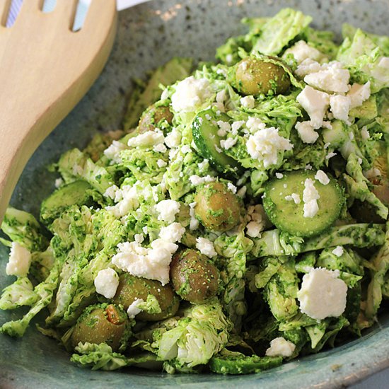 Cabbage salad in green sauce