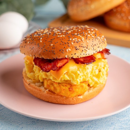 Hash Brown & Egg Breakfast Sandwich