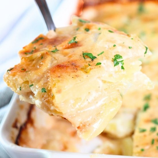 easy classic scalloped potatoes