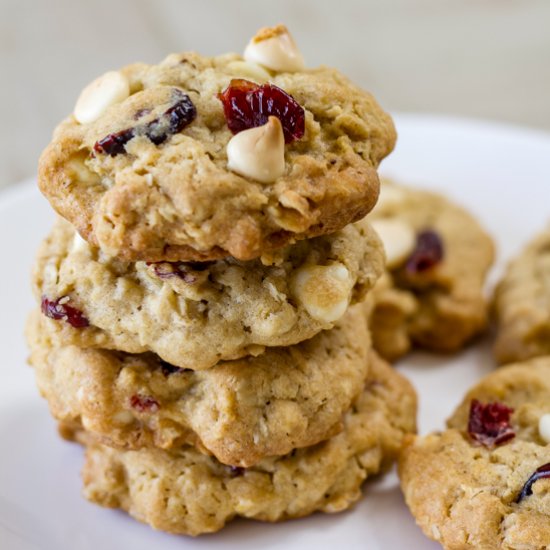 Soft Oatmeal Cranberry Cookies