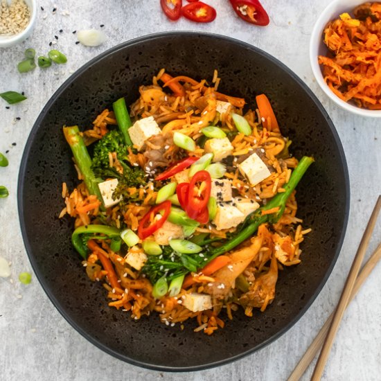 Kimchi fried rice with smoked tofu