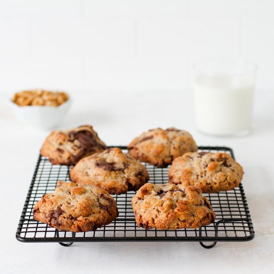 Chocolate Chip Walnut Cookies