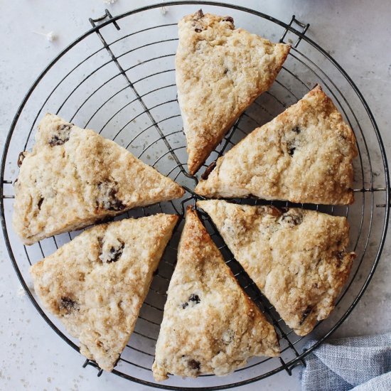 Date Scones