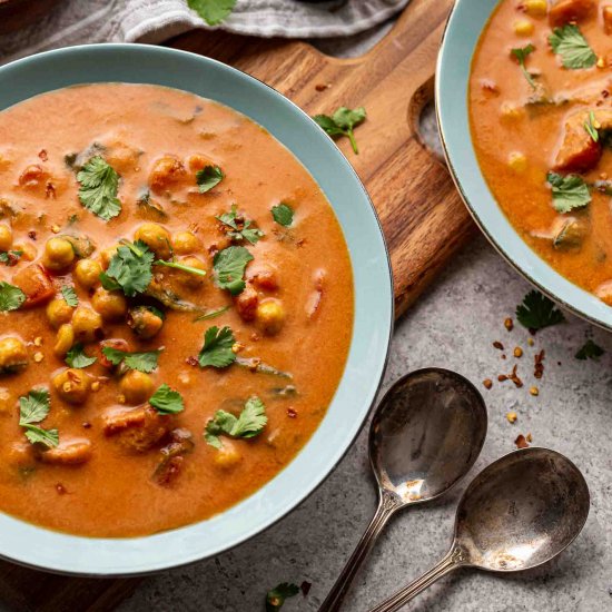 Chickpea Masala Tomato Soup