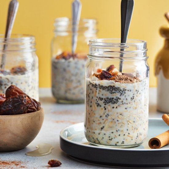 Overnight Oats with Dates