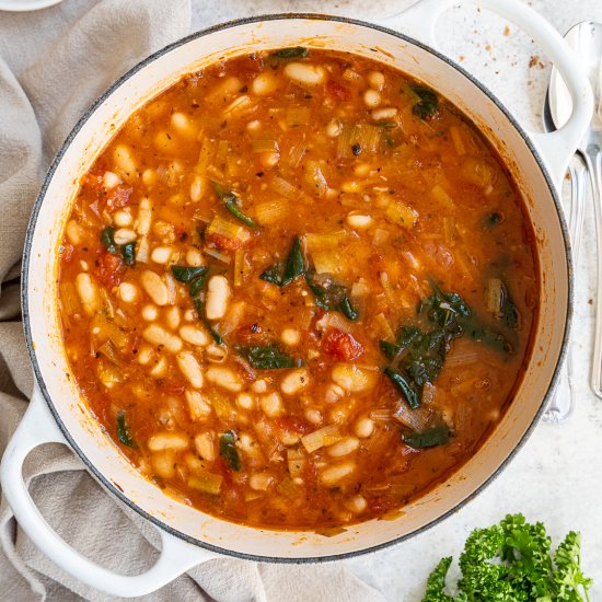 Tomato and White Bean Soup