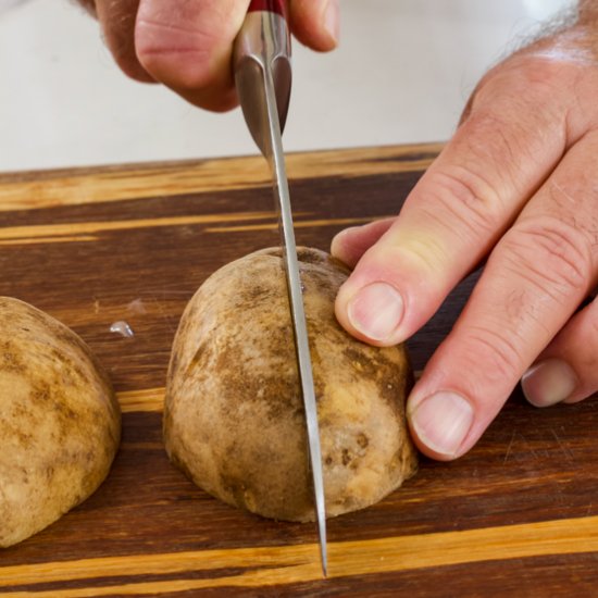 how to cut potato wedges