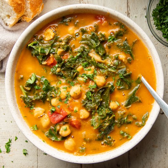 Curried Chickpea Kale Soup