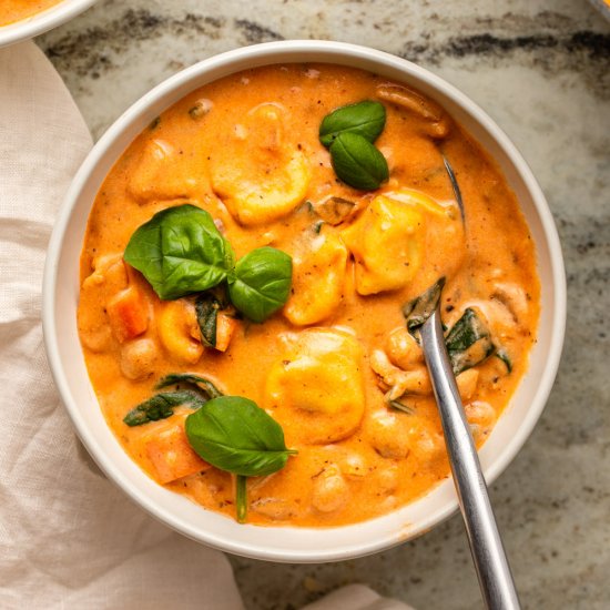 Vegan Tortellini Soup