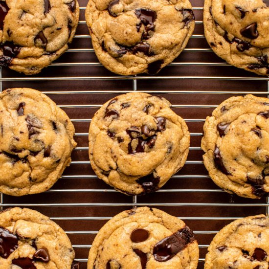 Perfect Vegan Chocolate Chip Cookie