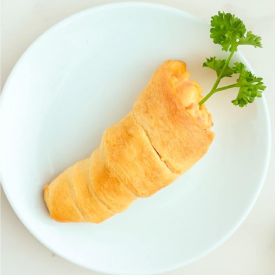 Easter Stuffed Carrot Crescent Roll