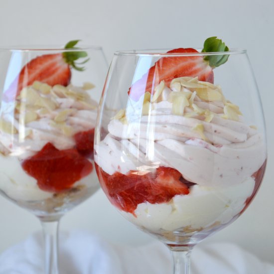 Mascarpone – strawberry dessert