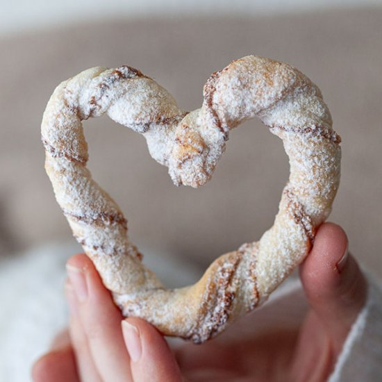 Vegan Puff Pastry Hearts