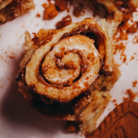 Biscoff Cinnamon Rolls