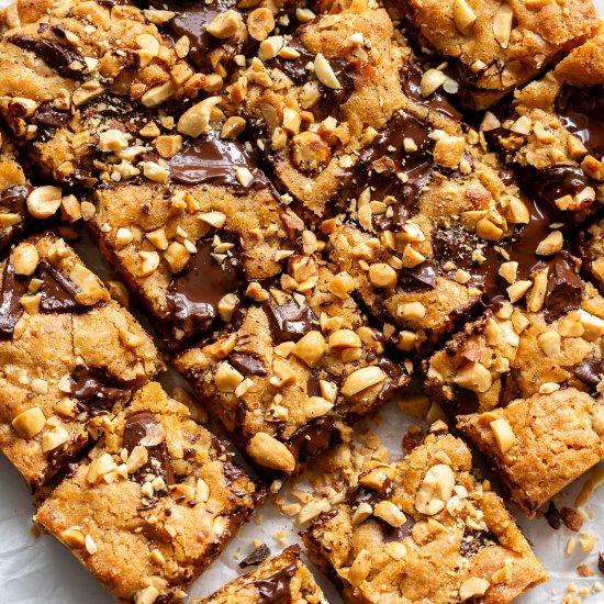 Peanut Butter Blondies