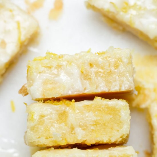 LEMON BROWNIES