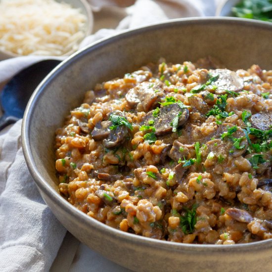 Slow Cooker Mushroom Farro