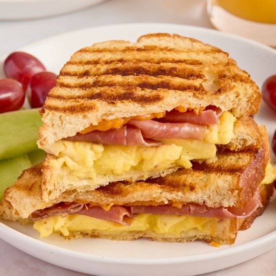 Prosciutto Egg Panini