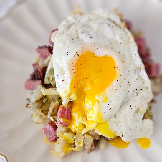 Corned Beef Hash Skillet