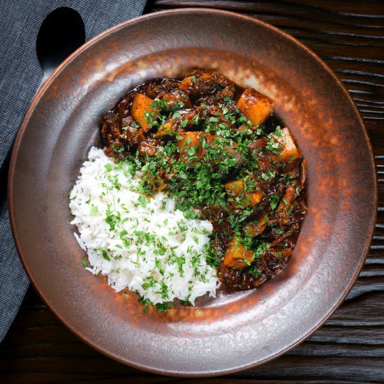 Spicy Indian Oxtail Curry