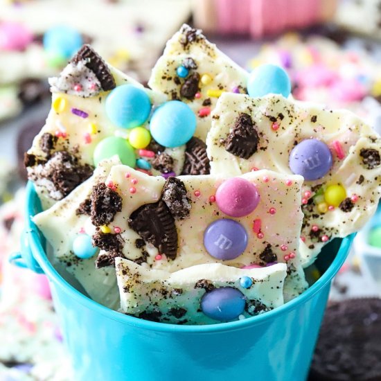 Easter Oreo Bark